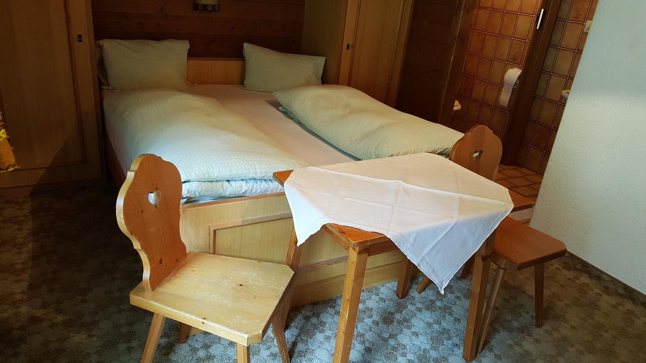 Hotel Junser Gasthausl Tux Zewnętrze zdjęcie