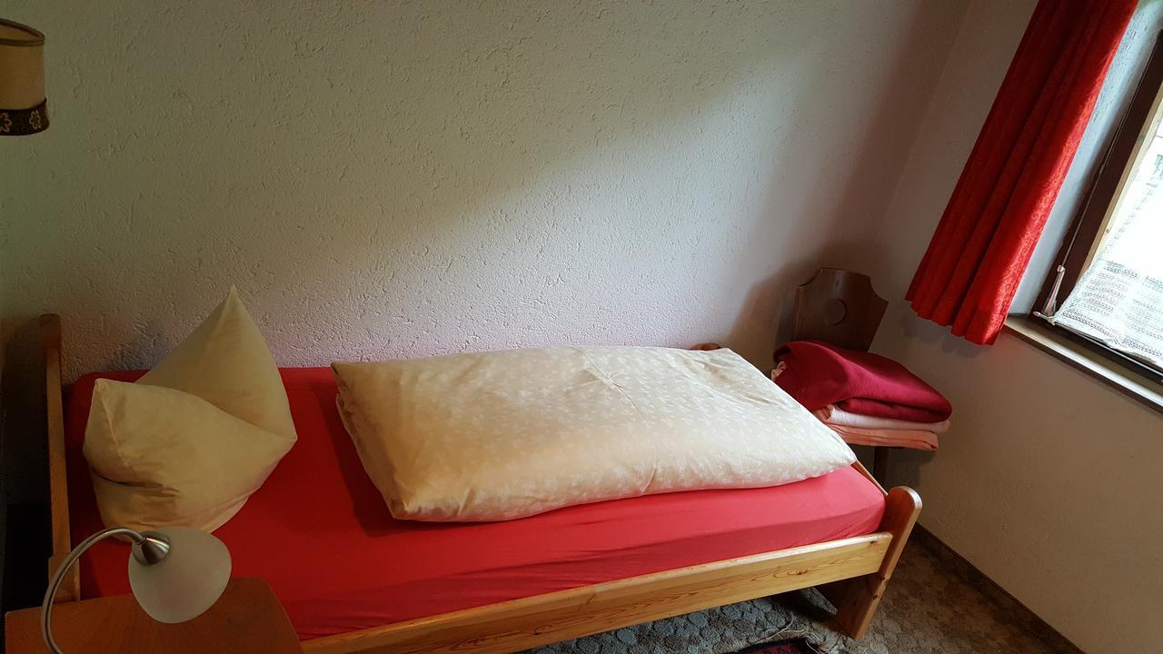 Hotel Junser Gasthausl Tux Zewnętrze zdjęcie